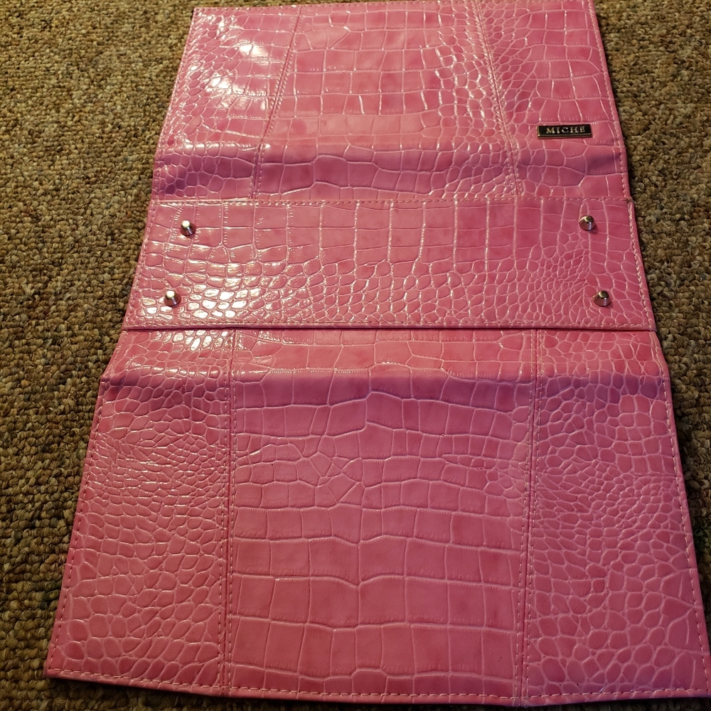 Miche Covers View 2